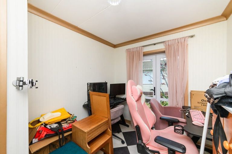 Photo of property in 3 Phillips Street, Sanson, 4817