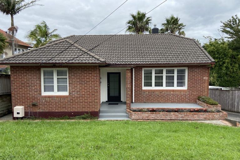 Photo of property in 142 Landscape Road, Mount Eden, Auckland, 1024