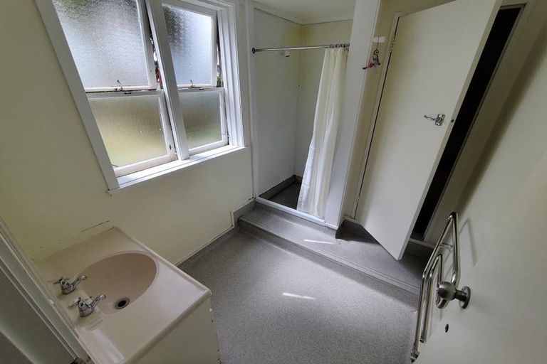 Photo of property in 3a Boyd Terrace, Newtown, Wellington, 6021