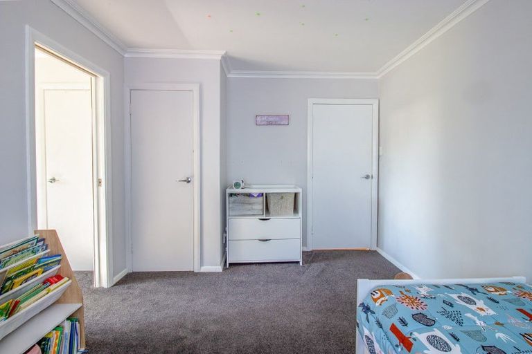 Photo of property in 9 King Street, Carterton, 5713