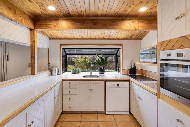 Photo of property in 15 Galway Place, Te Puke, 3119