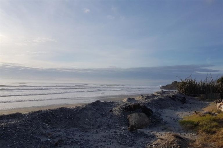 Photo of property in 152 Torea Street, Granity, 7823