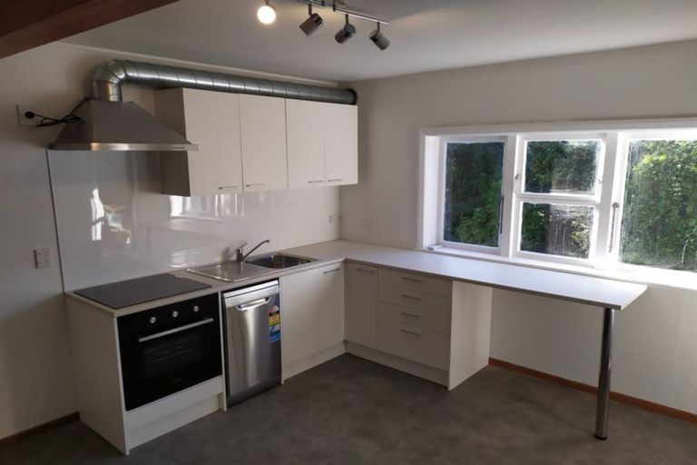 Photo of property in 12 Mairangi Road, Wadestown, Wellington, 6012