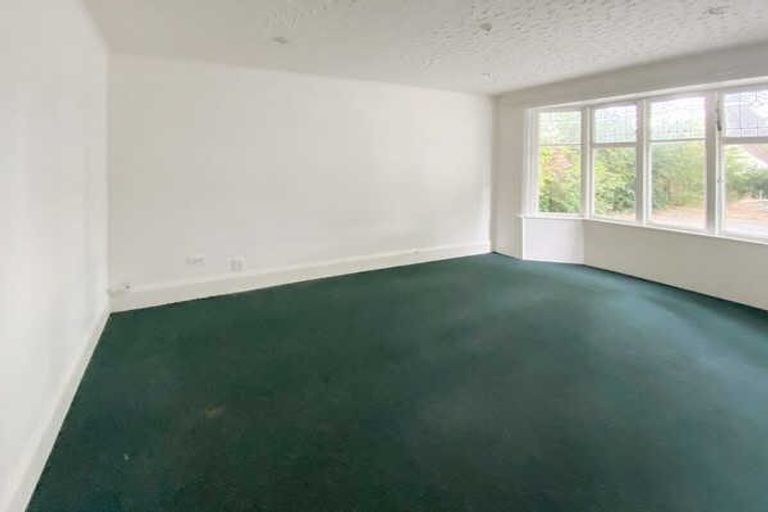 Photo of property in 22 Straven Road, Riccarton, Christchurch, 8011