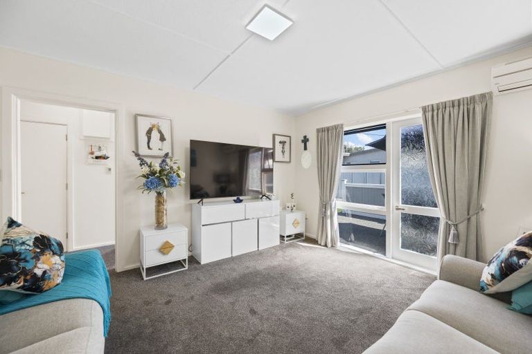 Photo of property in 76b Gloucester Street, Greenmeadows, Napier, 4112