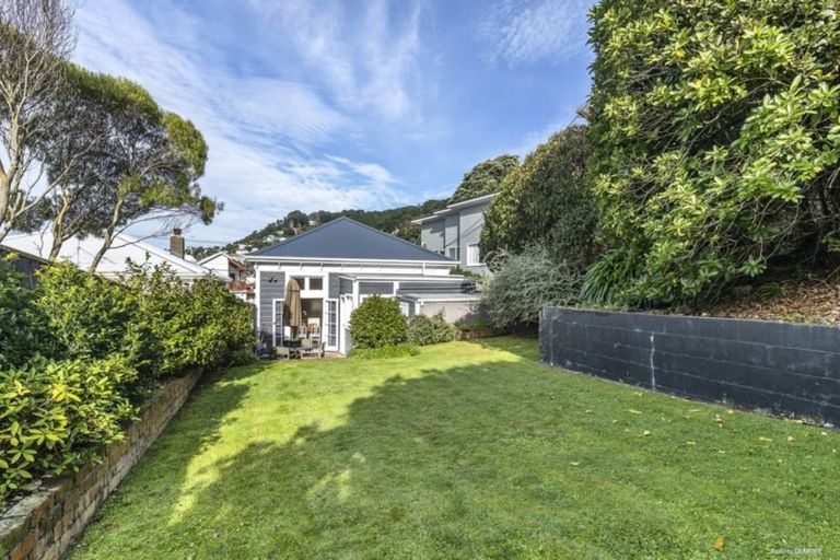Photo of property in 8 Henry Street, Kilbirnie, Wellington, 6022