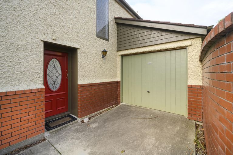 Photo of property in 23 Ngaio Street, West End, Palmerston North, 4412