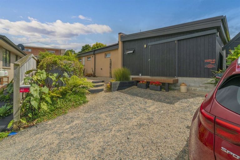 Photo of property in 40 Victoria Street, Coromandel, 3506