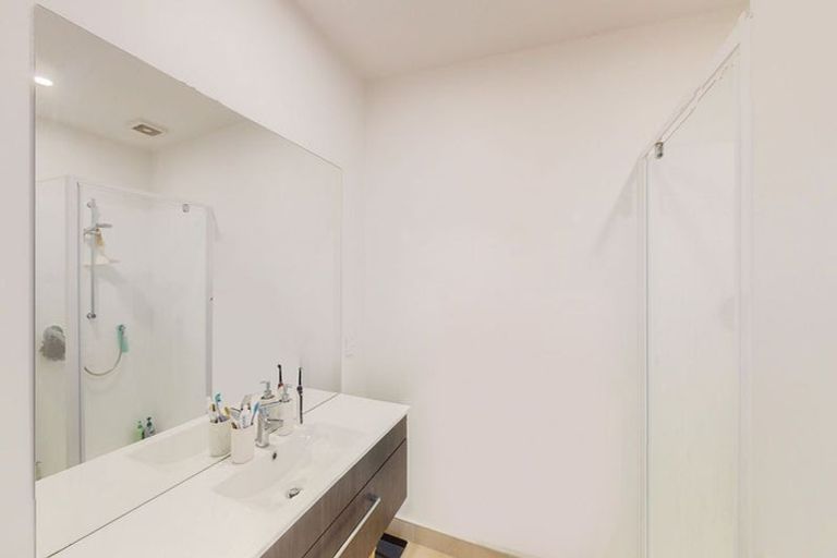 Photo of property in 34 Palm Grove, Berhampore, Wellington, 6023