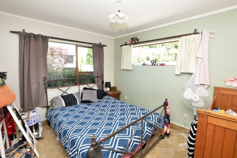 Photo of property in 2/6 Shera Street, Acacia Bay, Taupo, 3330