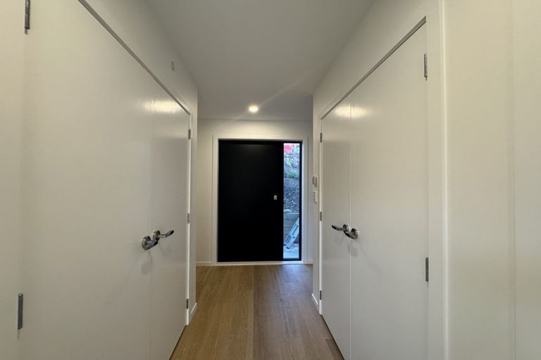 Photo of property in 35a Handyside Street, Tawa, Wellington, 5028