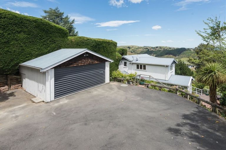 Photo of property in 108 Dyers Pass Road, Cashmere, Christchurch, 8022