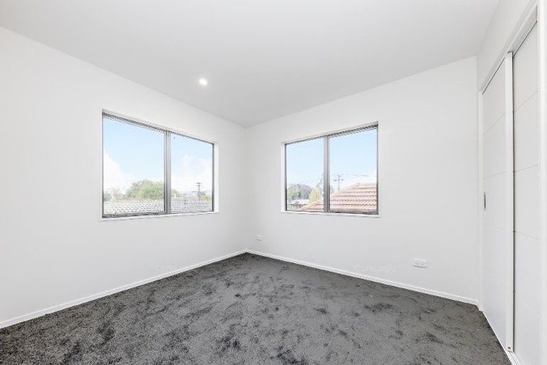 Photo of property in 28a Fernaig Street, Papakura, 2110