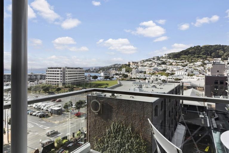 Photo of property in Piermont Apartments, 7i/82 Cable Street, Te Aro, Wellington, 6011