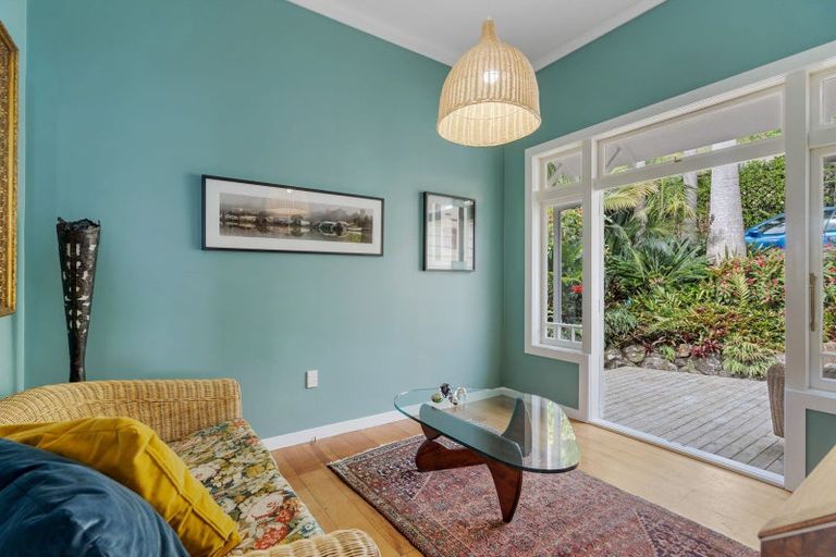 Photo of property in 19 Weir Crescent, Onerahi, Whangarei, 0110