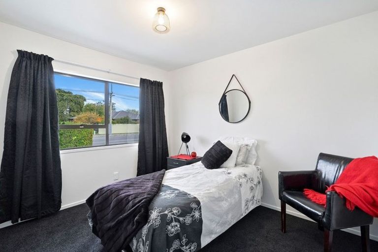 Photo of property in 31b New Brighton Road, Shirley, Christchurch, 8061