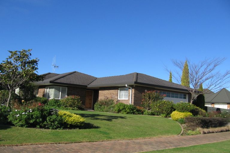 Photo of property in 22 Clearview Drive, Milson, Palmerston North, 4414