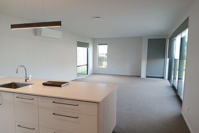 Photo of property in 4 Preferred Lane, Halswell, Christchurch, 8025