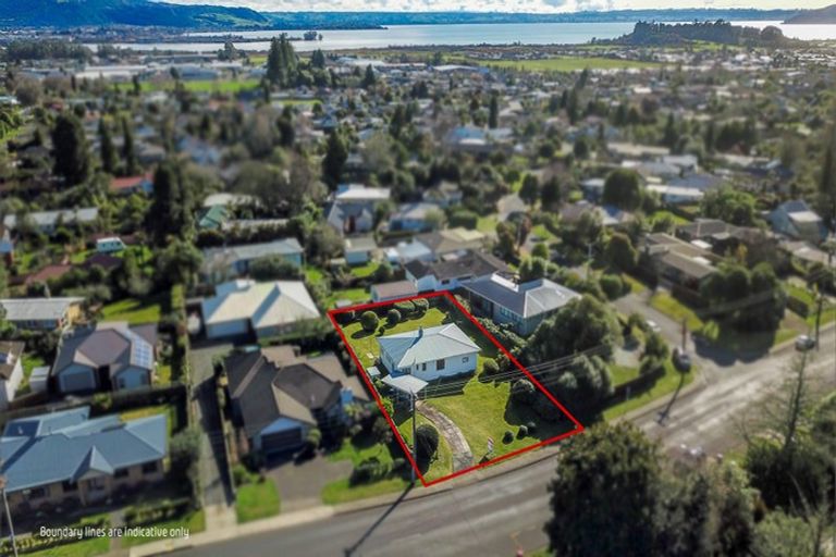 Photo of property in 17 Selwyn Road, Lynmore, Rotorua, 3010