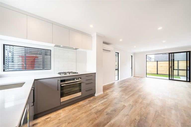 Photo of property in 11 Doug Jensen Street, Wallaceville, Upper Hutt, 5018