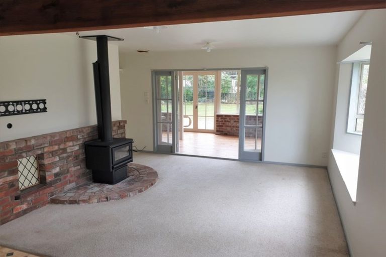 Photo of property in 14 Allin Drive, Waikuku Beach, 7402