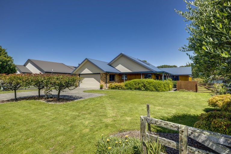 Photo of property in 9 Jervois Road, Jervoistown, Napier, 4112