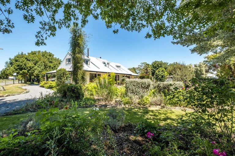 Photo of property in 20 Wilkin Street, Rotherham, 7379