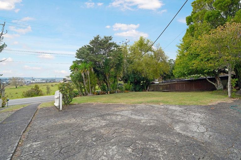 Photo of property in 12 Trig Road, West Harbour, Auckland, 0618