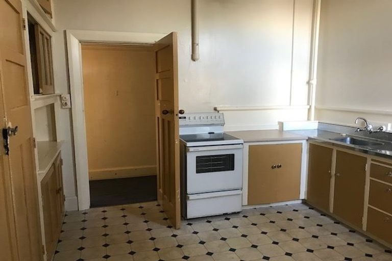 Photo of property in 16 The Terrace, Timaru, 7910