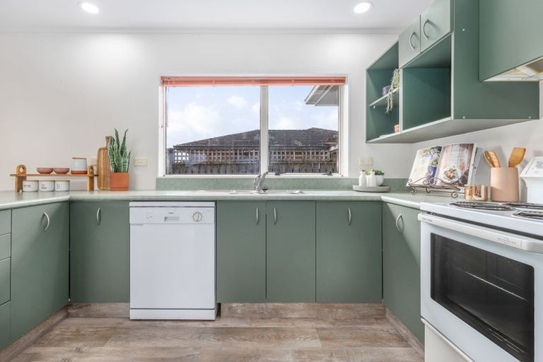 Photo of property in 78 Cedar Drive, Paraparaumu Beach, Paraparaumu, 5032