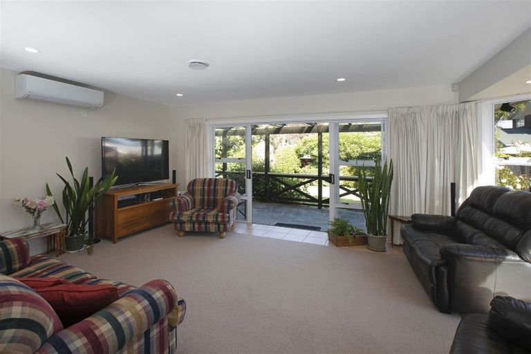 Photo of property in 10 Hillsborough Terrace, Hillsborough, Christchurch, 8022