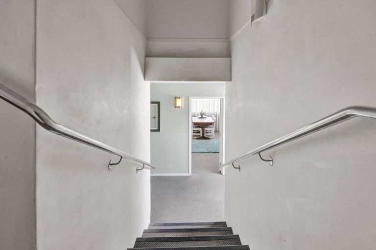 Photo of property in Headlands Opunake, 32 Fox Street, Opunake, 4616