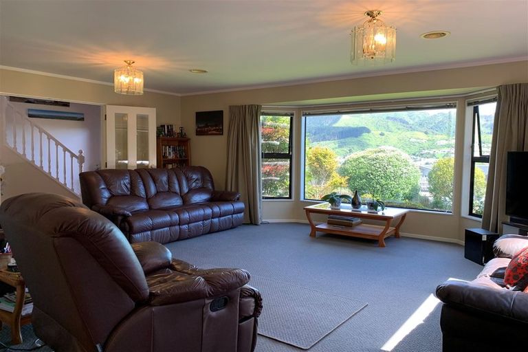 Photo of property in 99 Woodman Drive, Tawa, Wellington, 5028