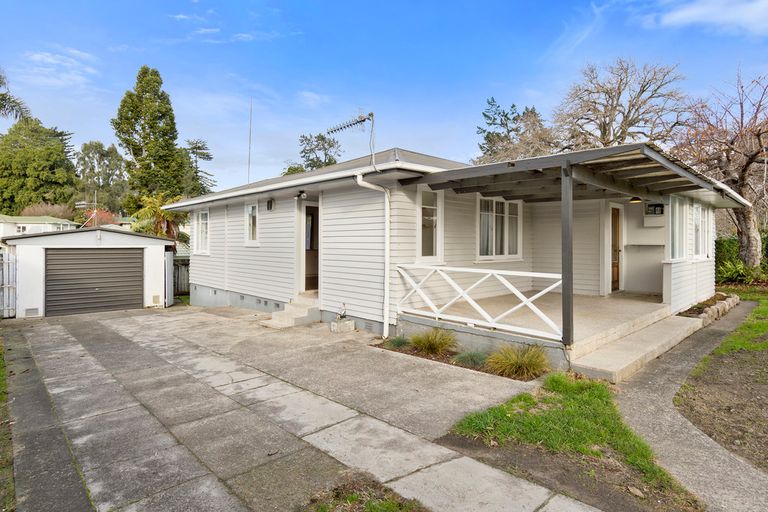 Photo of property in 484 Fraser Street, Parkvale, Tauranga, 3112