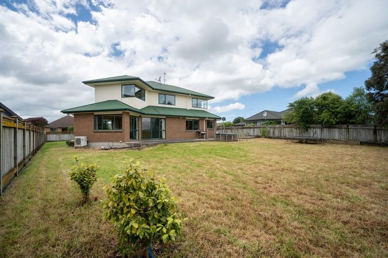 Photo of property in 140 Pacific Drive, Fitzherbert, Palmerston North, 4410