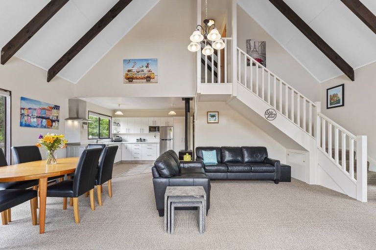 Photo of property in 62 Kinloch Road, Kinloch, Taupo, 3377