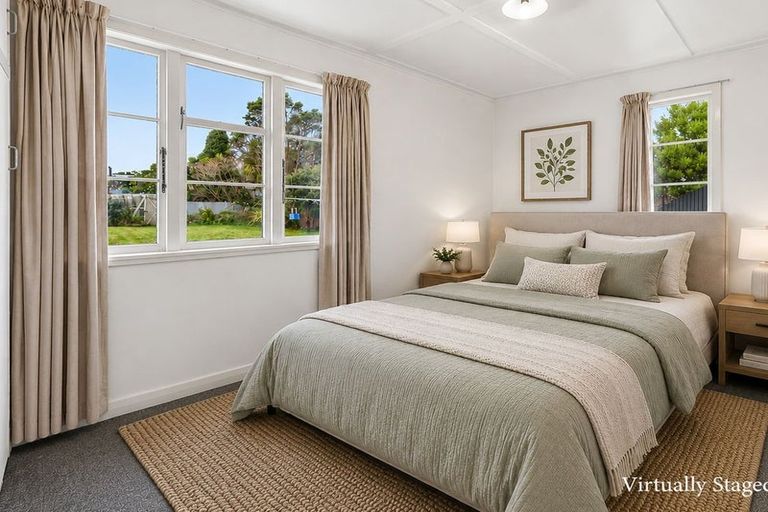 Photo of property in 113 Peel Street, Westport, 7825