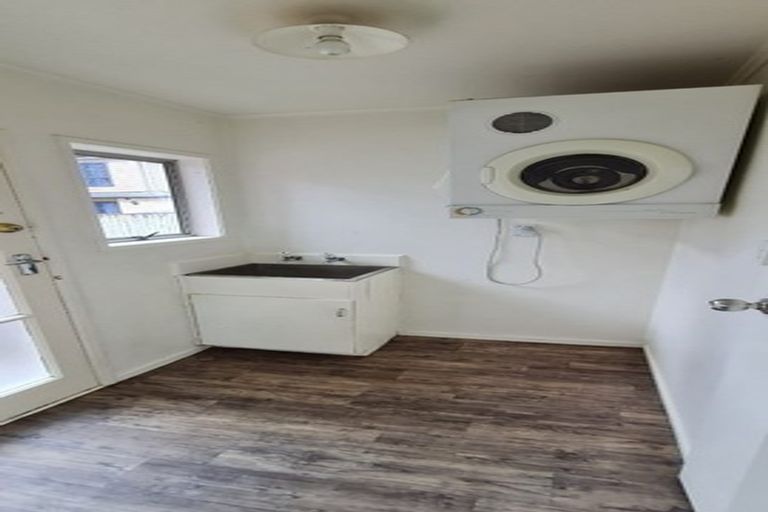 Photo of property in 53 Wickman Way, Mangere East, Auckland, 2024