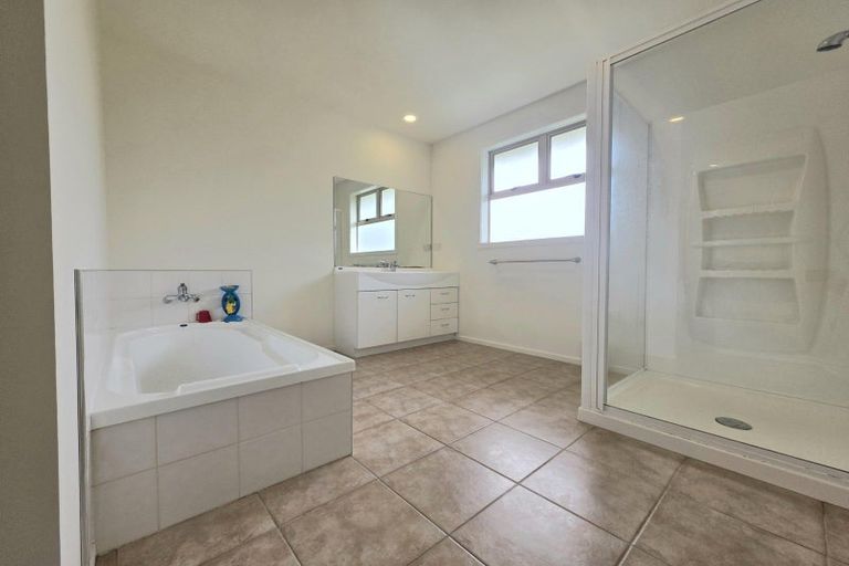 Photo of property in 374 Airedale Road, Weston, Oamaru, 9492