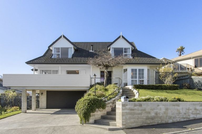 Photo of property in 21b Roslyn Road, Bluff Hill, Napier, 4110