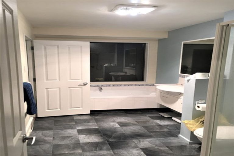 Photo of property in 27 Dufek Crescent, Wigram, Christchurch, 8042