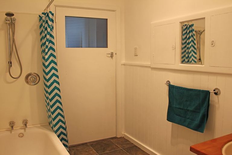 Photo of property in 67 Test Street, South Hill, Oamaru, 9400