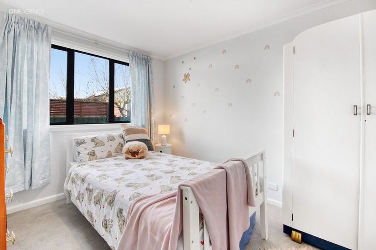 Photo of property in 96 Main North Road, Woodend, 7610