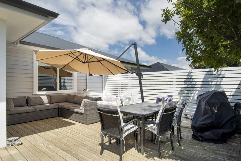 Photo of property in 31 Kayelene Place, Omokoroa, 3114