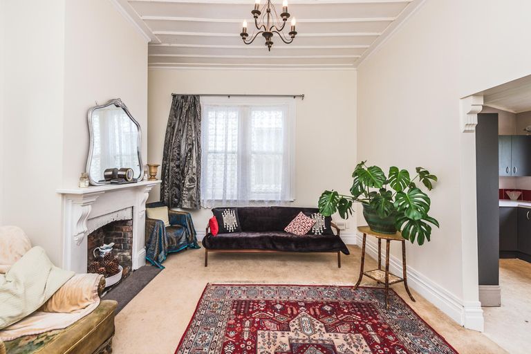 Photo of property in 17 Kelvin Street, Aramoho, Whanganui, 4500