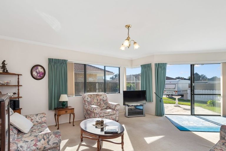 Photo of property in 2 Palm Court, Mount Maunganui, 3116