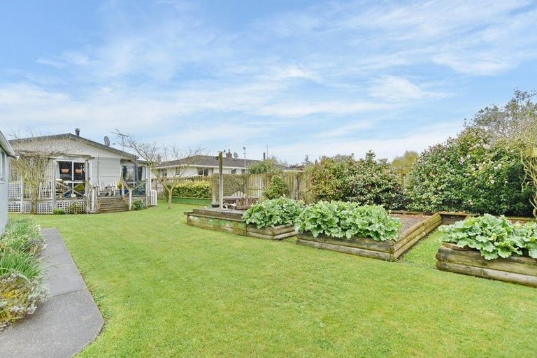 Photo of property in 172 High Street, Oxford, 7430