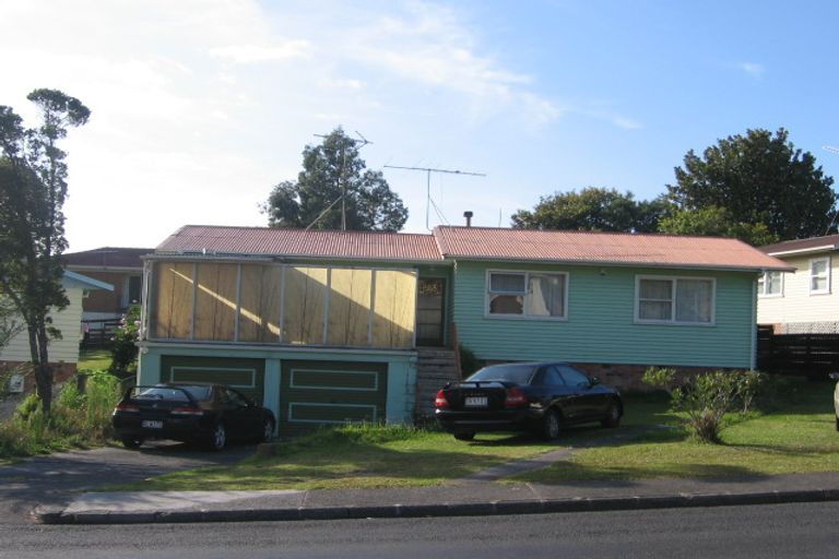 Photo of property in 39 Diana Drive, Glenfield, Auckland, 0627