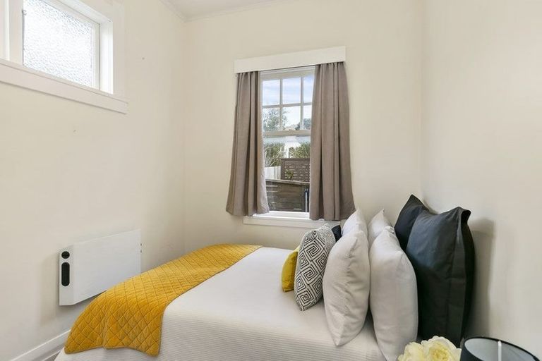 Photo of property in 33 Herald Street, Berhampore, Wellington, 6023