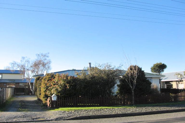 Photo of property in 65 Park Street, Winton, 9720